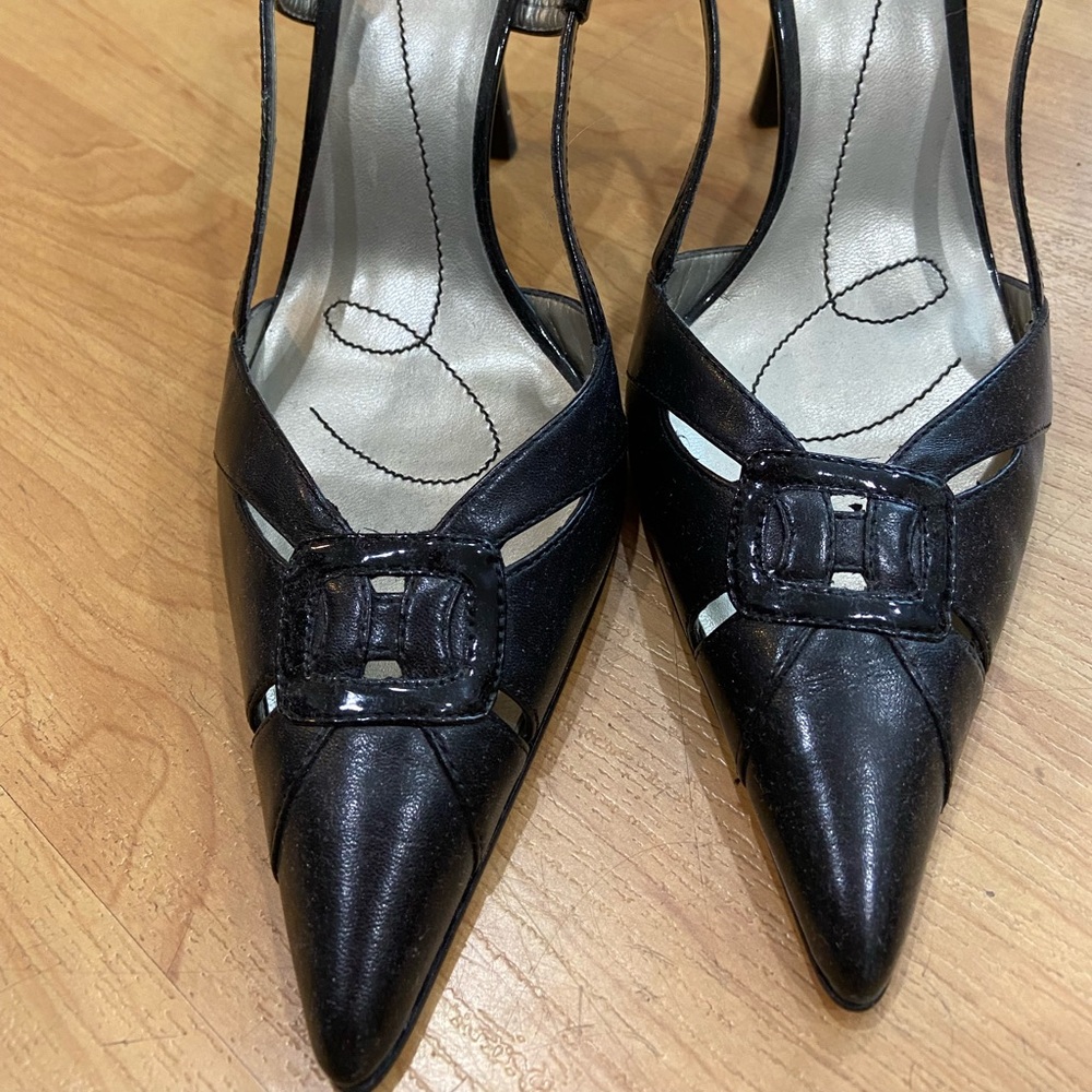 Size 8M Anne Cline leather sling sandals